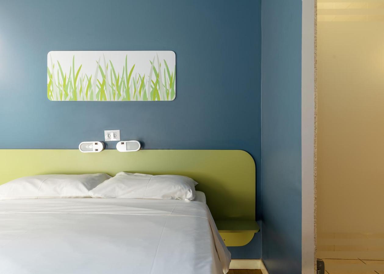 Ibis Budget Bh Afonso Pena Savassi 贝洛哈里桑塔 外观 照片